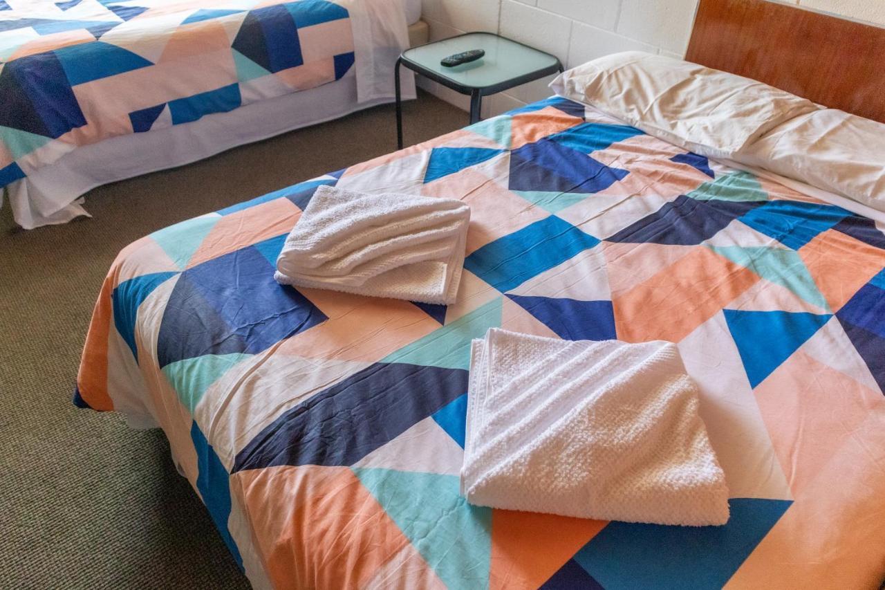 Aaryn Court Motel Роторуа Екстер'єр фото